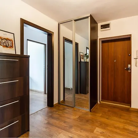 Citystay Legnicka Apartment Wroclaw