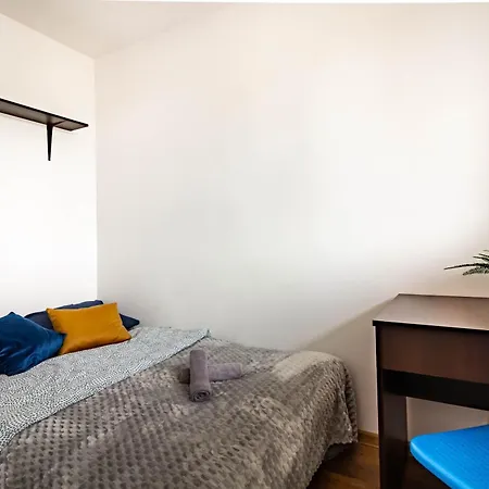 Citystay Legnicka Wroclaw